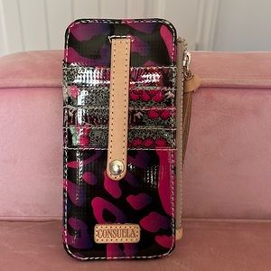 Consuela Wallet